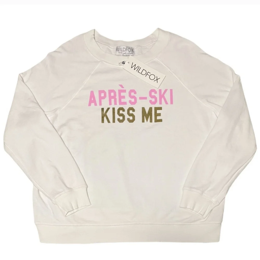NWT Women's Wildfox Après-Ski Kiss Me Sweatshirt - Picture 2 of 8